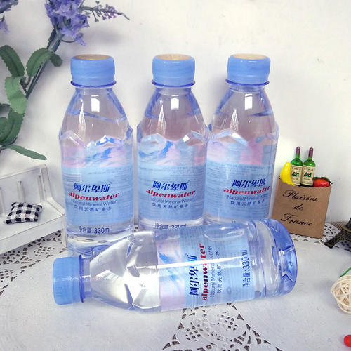 不干膠印刷-礦泉水標(biāo)簽廠家